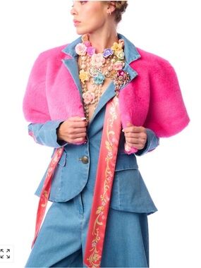 Aratta Grace Kelly Reversible Cape Faux Fur with crystal tassels. BRAND NEW